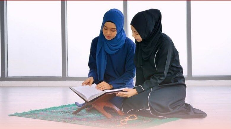Bunda dan anak mengaji bersama